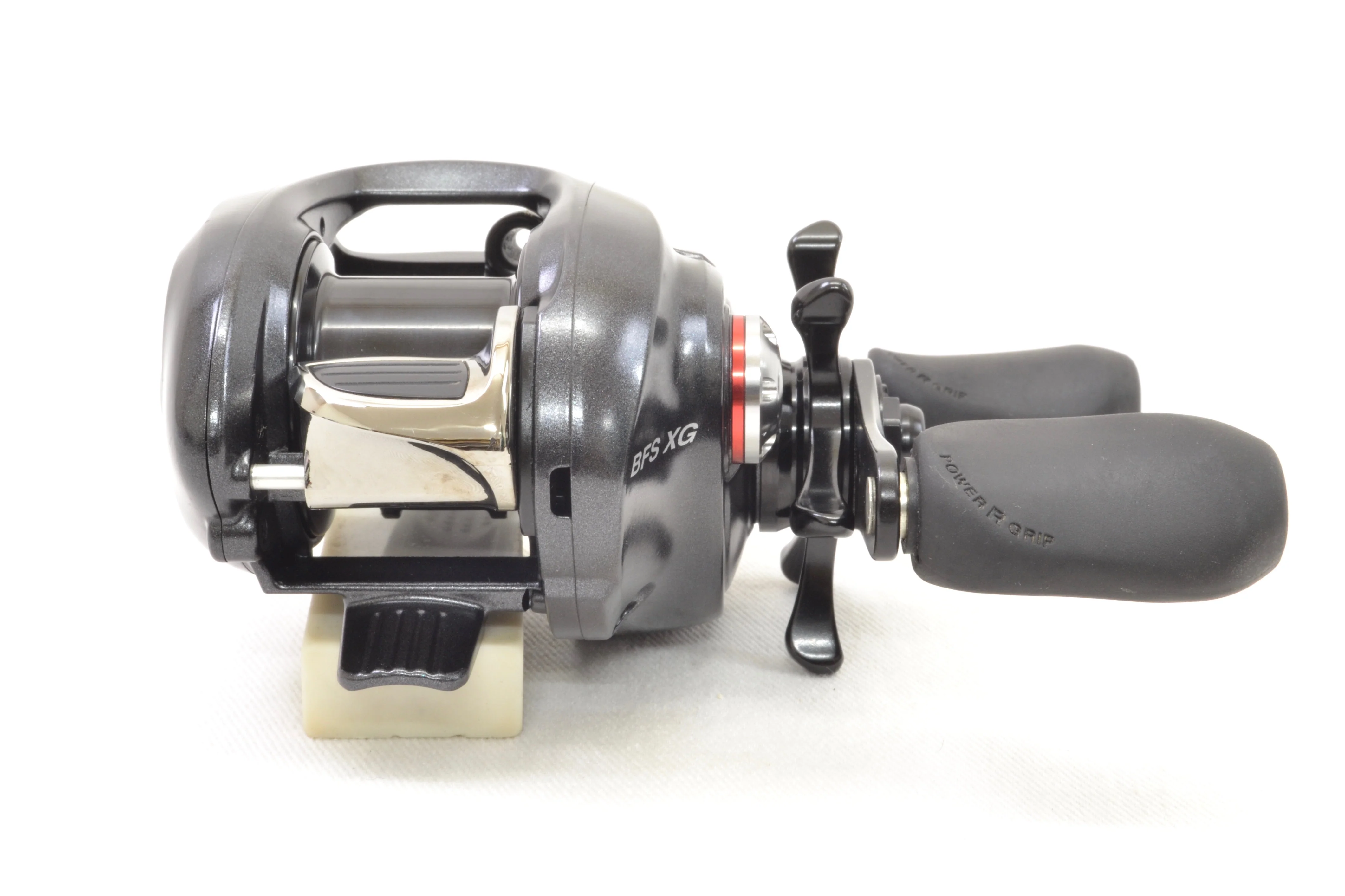 Used Shimano 12 Aldebaran BFS XG Right - Image 4